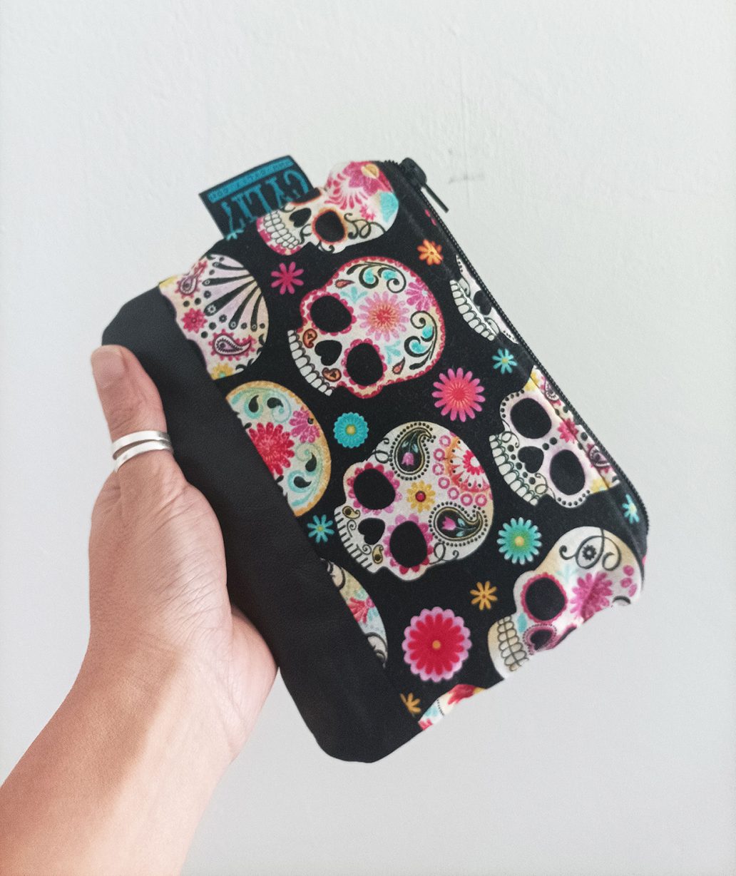 "Sugar skull" bustina necessaire teschi messicani e pelle nera - immagine 2