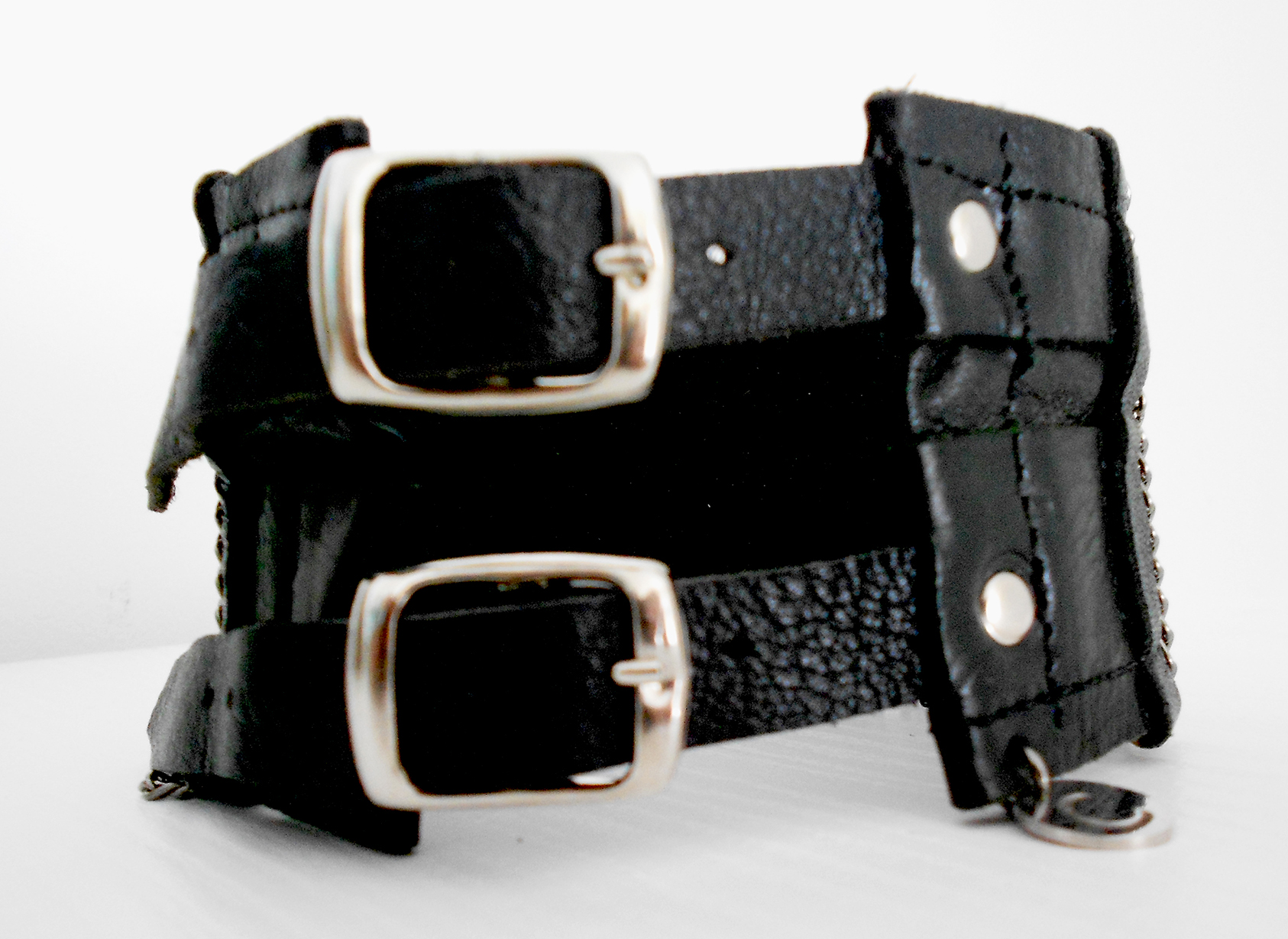 Collana collare in pelle nera e catene "Skin" - Image 11