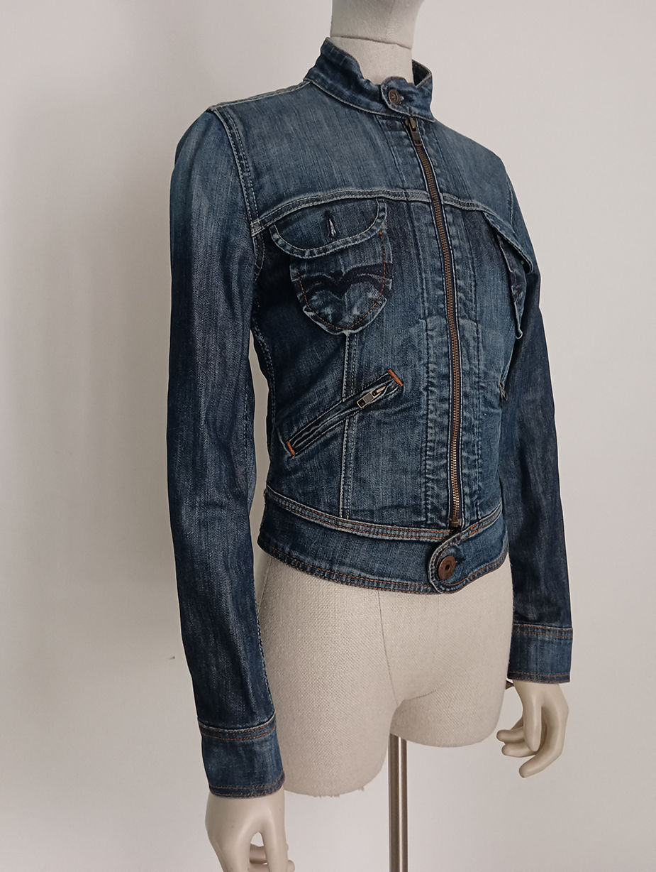 Giacca di Jeans Custom "Bad girl" – Pezzo Unico Dipinto a Mano - immagine 11